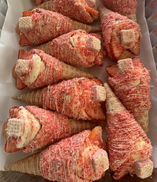 Waffle Strawberry Cheesecake Cones Recipe