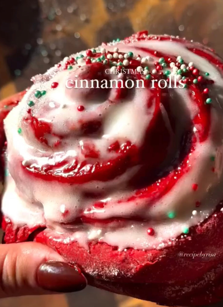 Delicious Christmas Cinnamon Roll Recipe