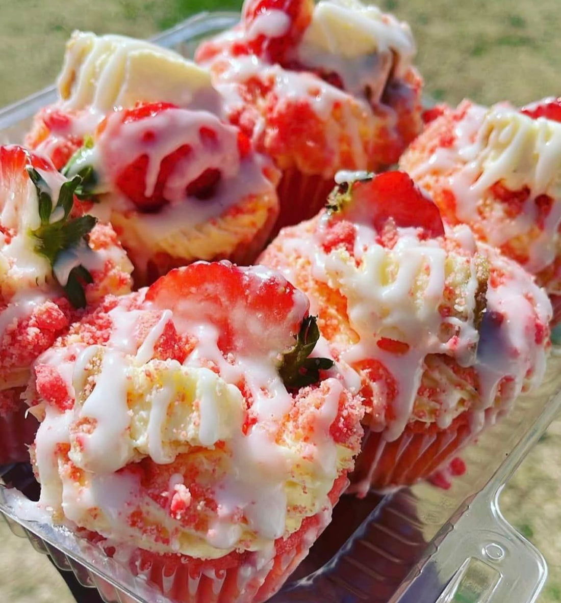 Strawberry Crunch Cupcakes
