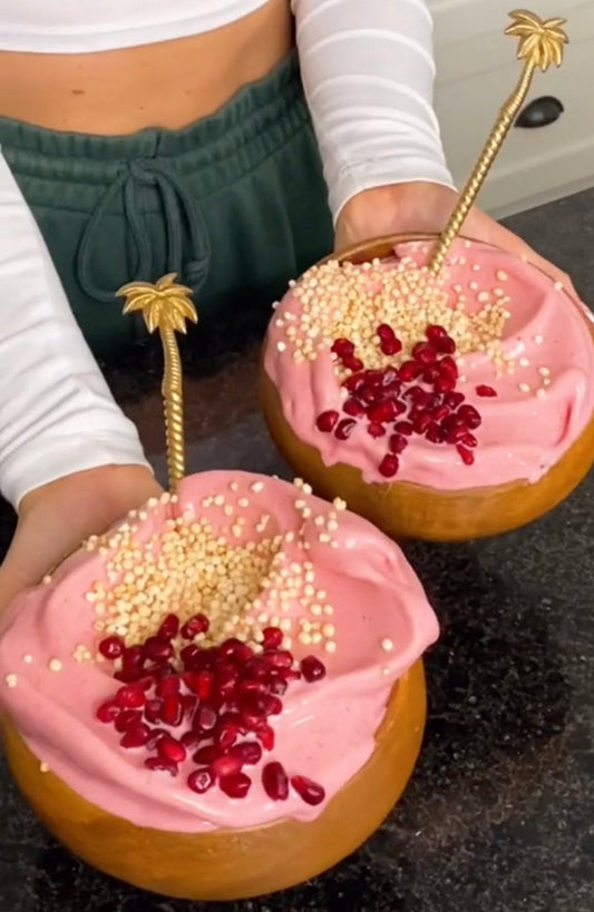 Easy Strawberry Smoothie Bowl : Healthy Pink Breakfast Smoothie